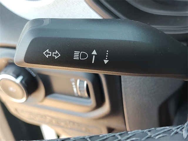 2025 Jeep Wrangler Sport S photo 22