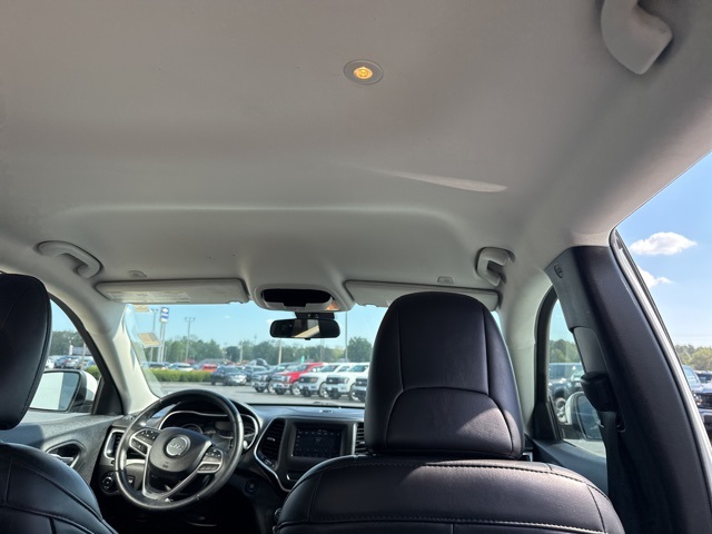 2019 Jeep Cherokee Latitude photo 30
