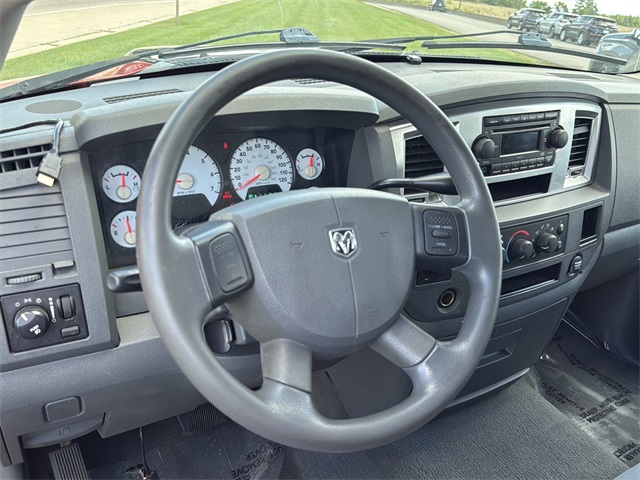 2007 Dodge Ram SLT photo 12