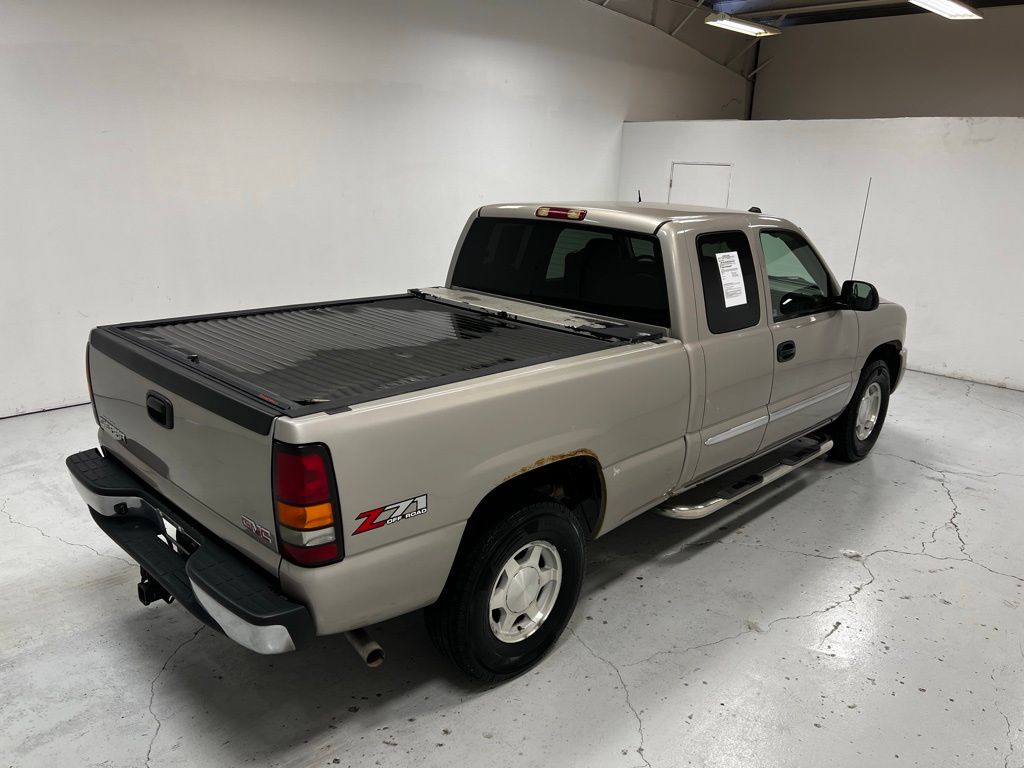 Used 2004 GMC Sierra 1500 SLT with VIN 1GTEK19T64E353578 for sale in McPherson, KS