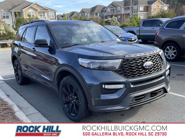 2022 Ford Explorer ST's photo