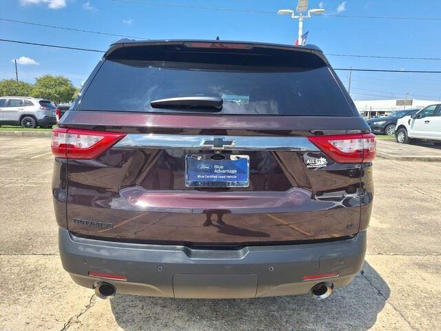 2021 Chevrolet Traverse Cloth photo 2