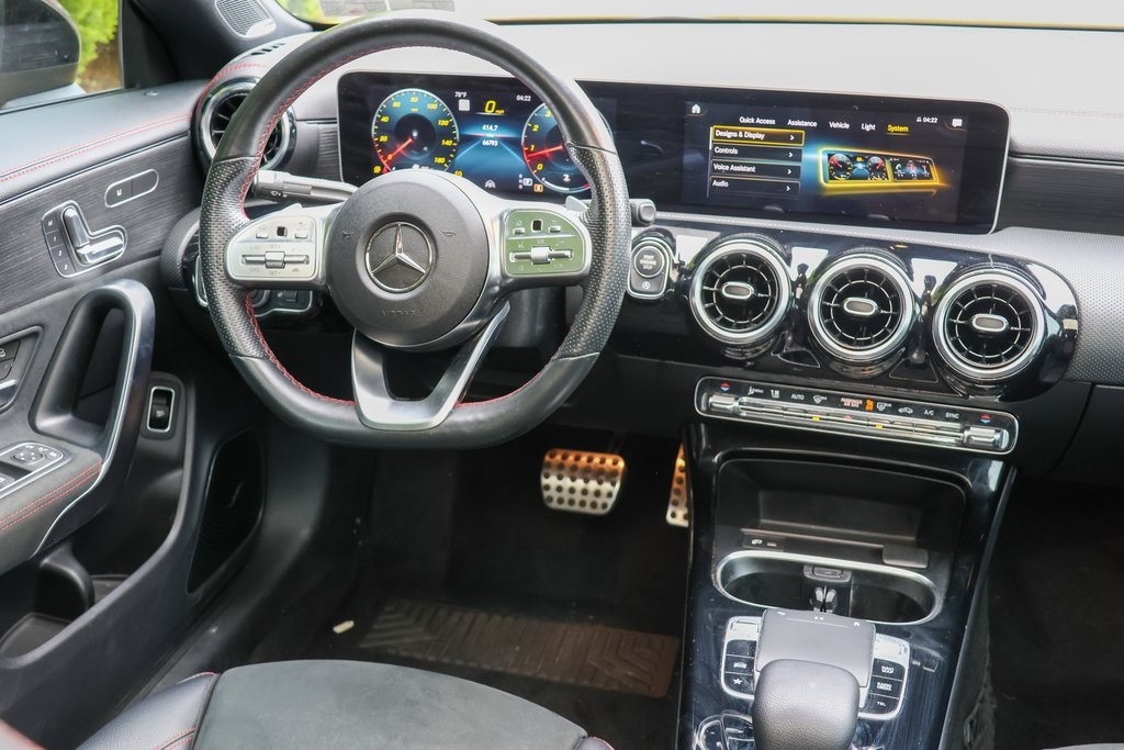 2020 Mercedes Benz CLA 250 4MATIC photo 10