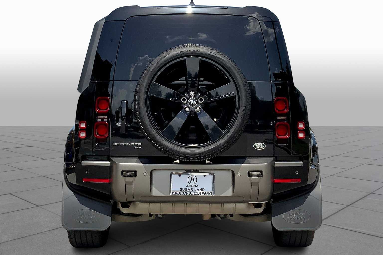 2023 Land Rover Defender X-Dynamic SE photo 7