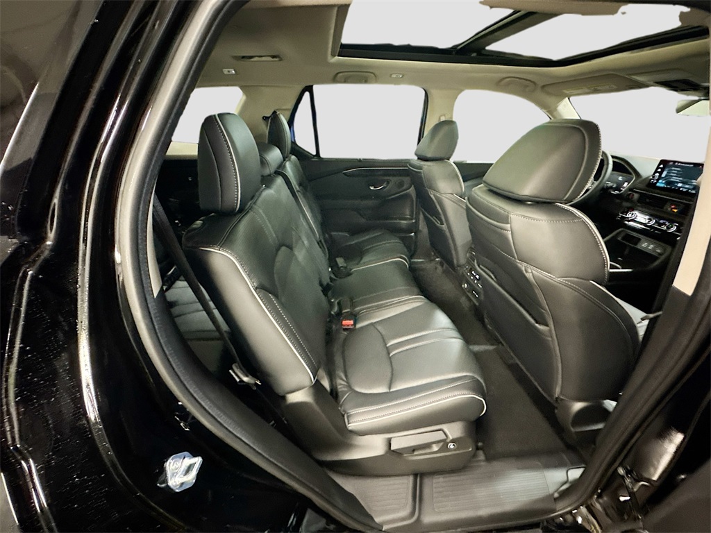 2025 Honda Pilot Elite photo 27