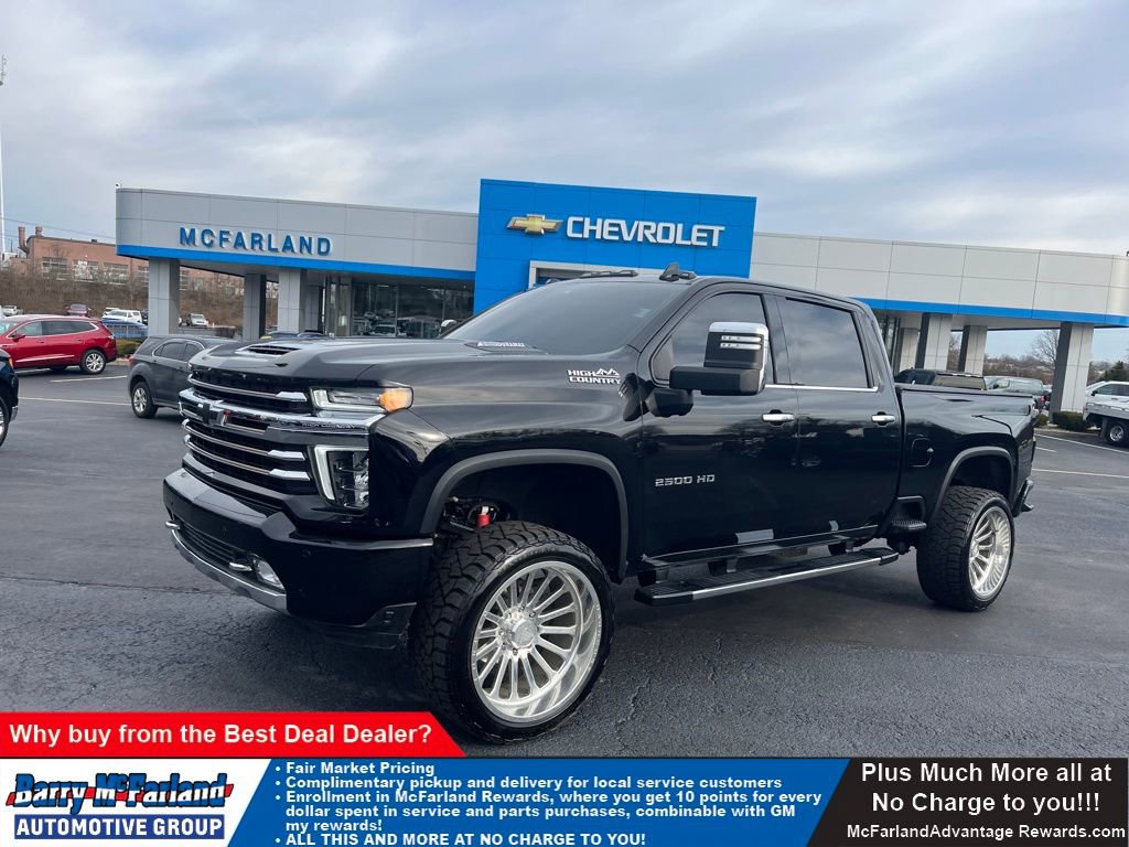 2022 Chevrolet Silverado HD High Country's photo