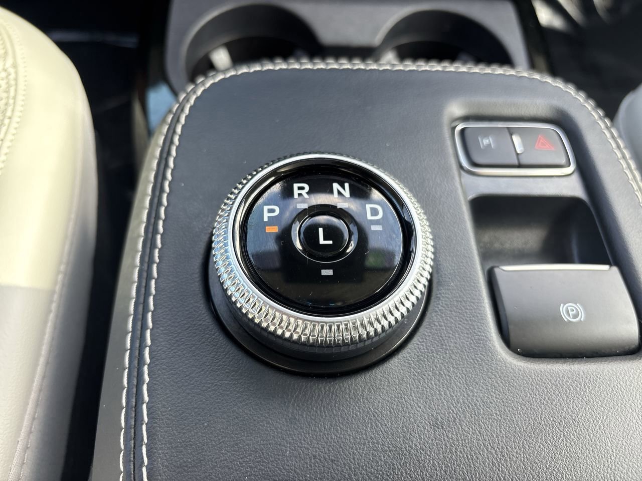 2021 Ford Mustang Mach-E Premium photo 22