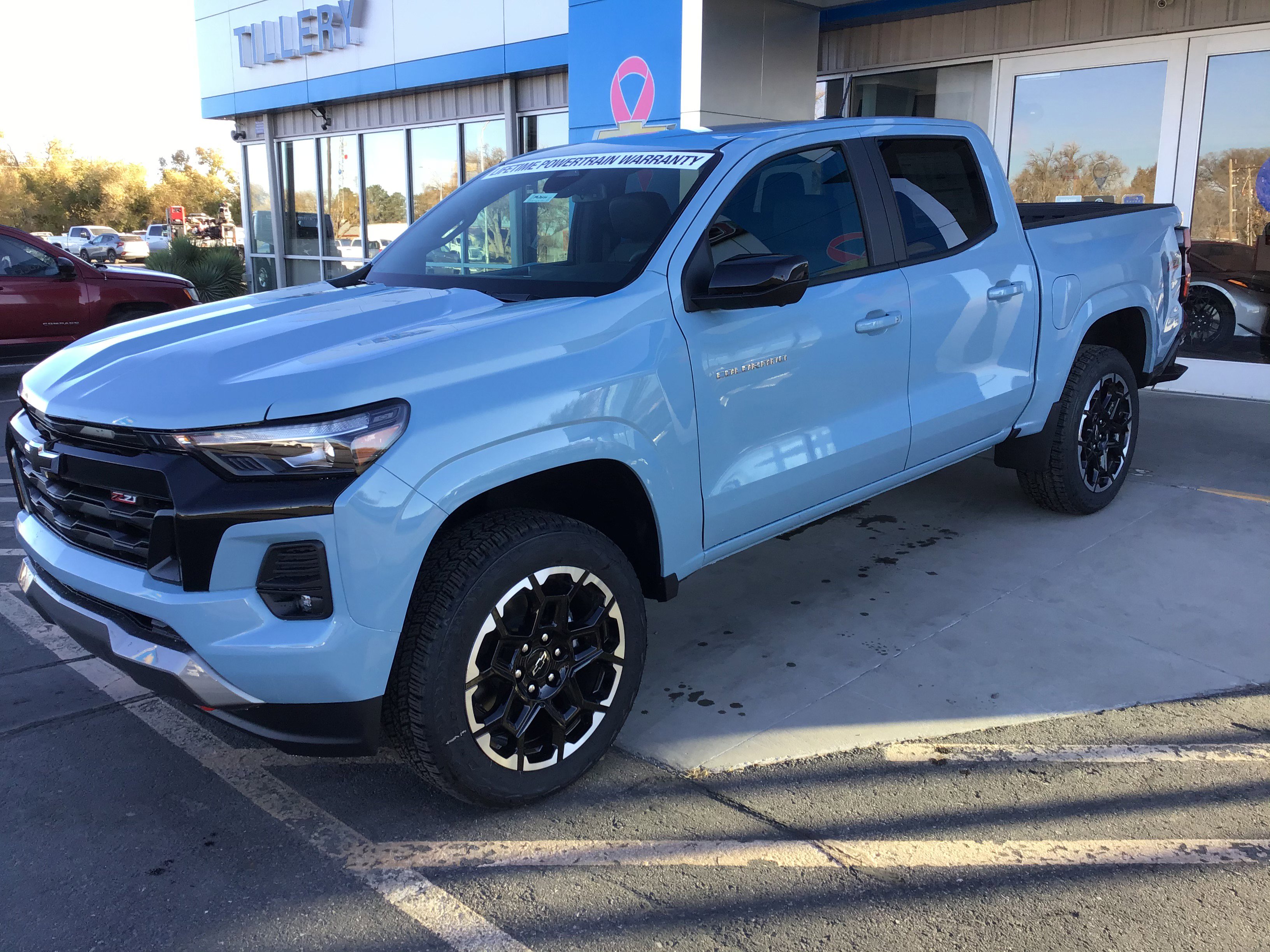 2026 Chevrolet Colorado Z71 photo 3