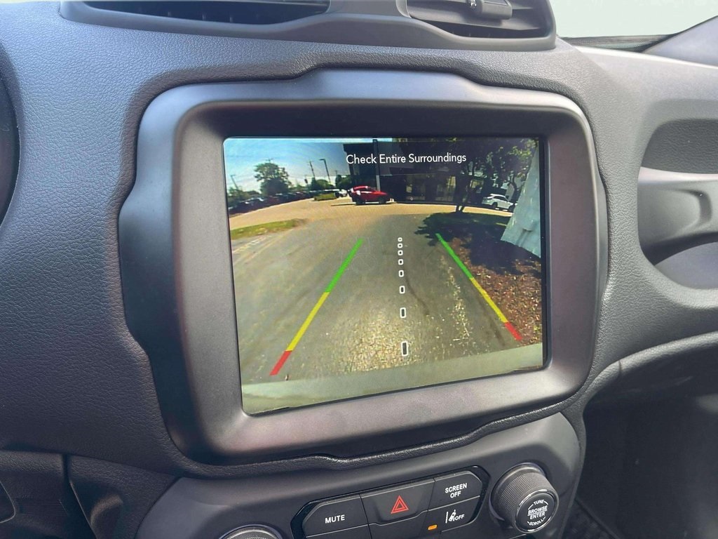 2023 Jeep Renegade Trailhawk photo 10