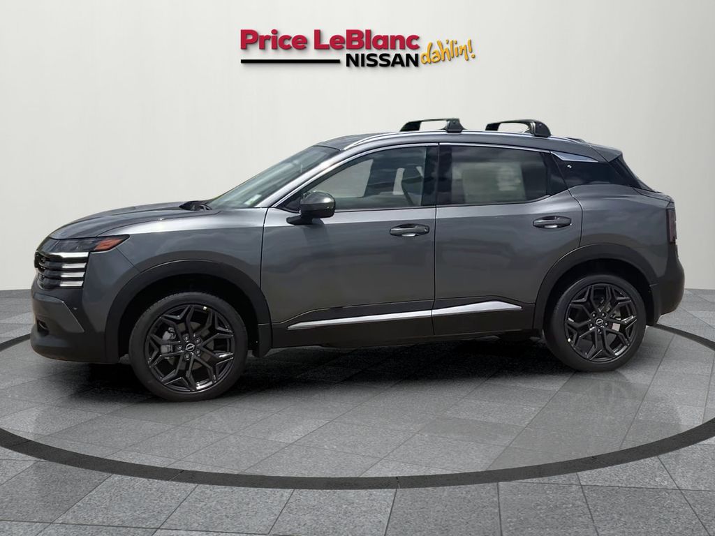 2025 Nissan Kicks SR photo 3