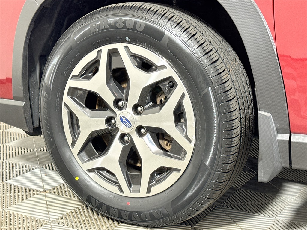 2020 Subaru Forester Premium photo 22