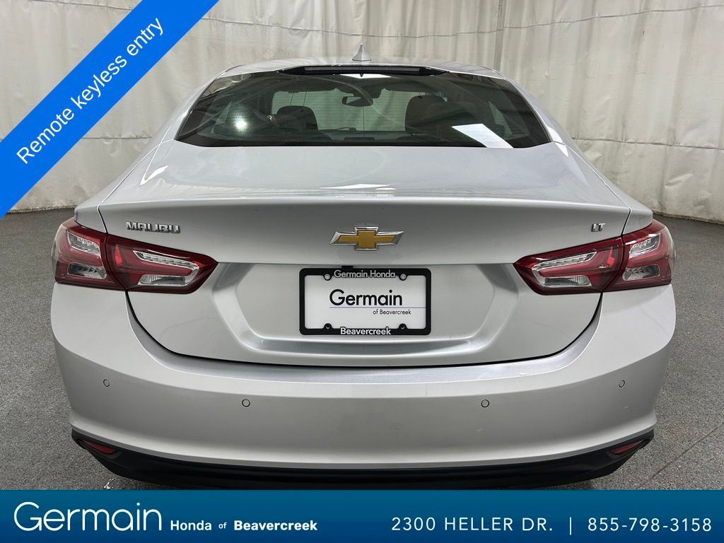 2019 Chevrolet Malibu 1LT photo 3