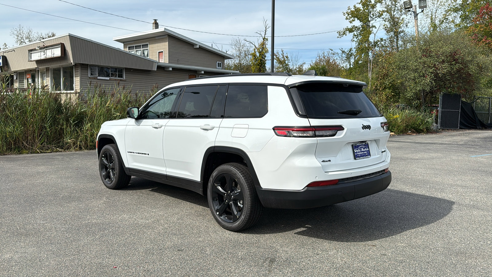 2025 Jeep Grand Cherokee Limited photo 4
