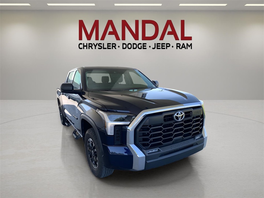 2024 Toyota Tundra SR5 photo 3