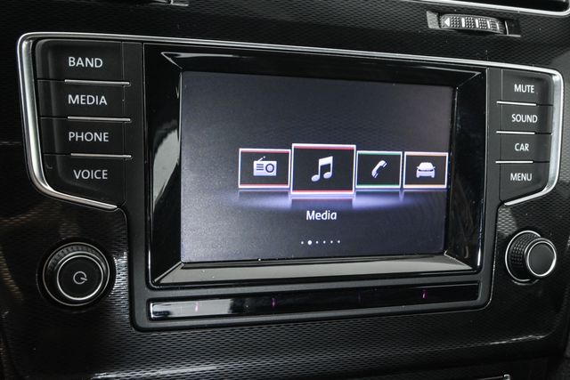 2015 Volkswagen Golf GTI S photo 13