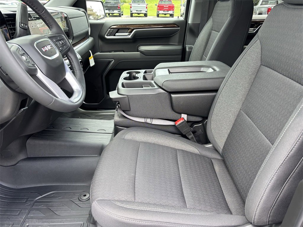2025 Gmc Sierra 1500 SLE photo 14