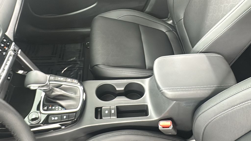 2026 Kia Seltos SX photo 32