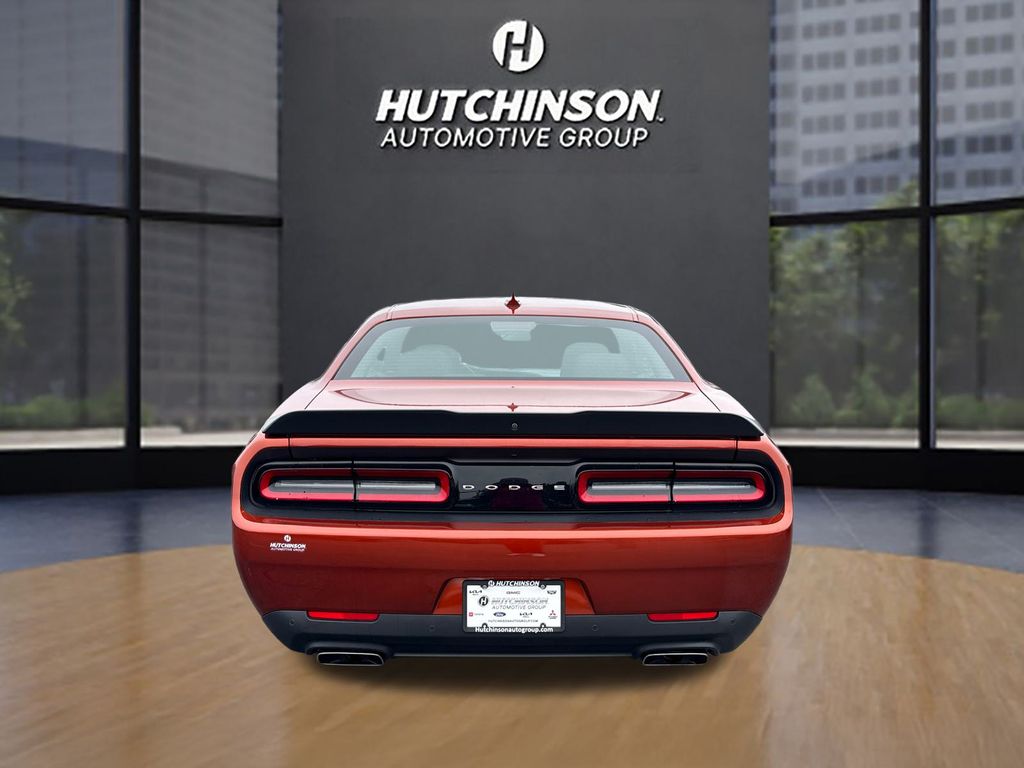 2023 Dodge Challenger R/T photo 4