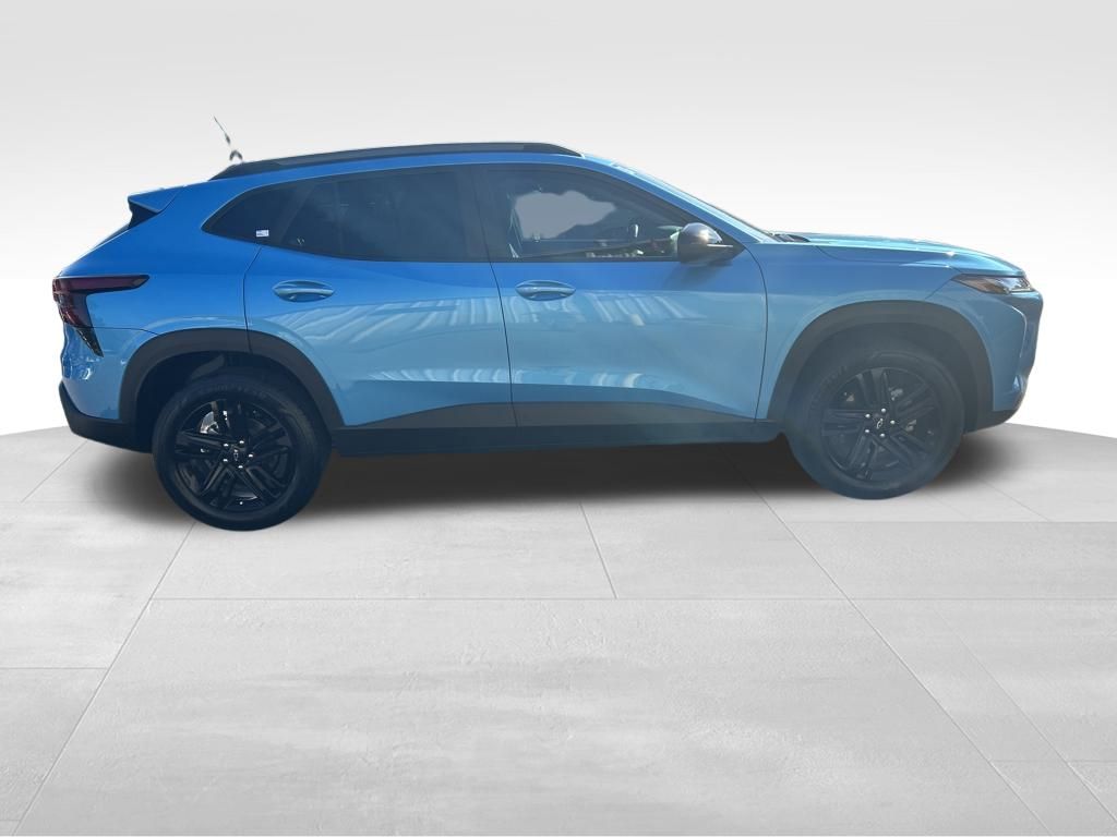 2025 Chevrolet Trax ACTIV photo 7
