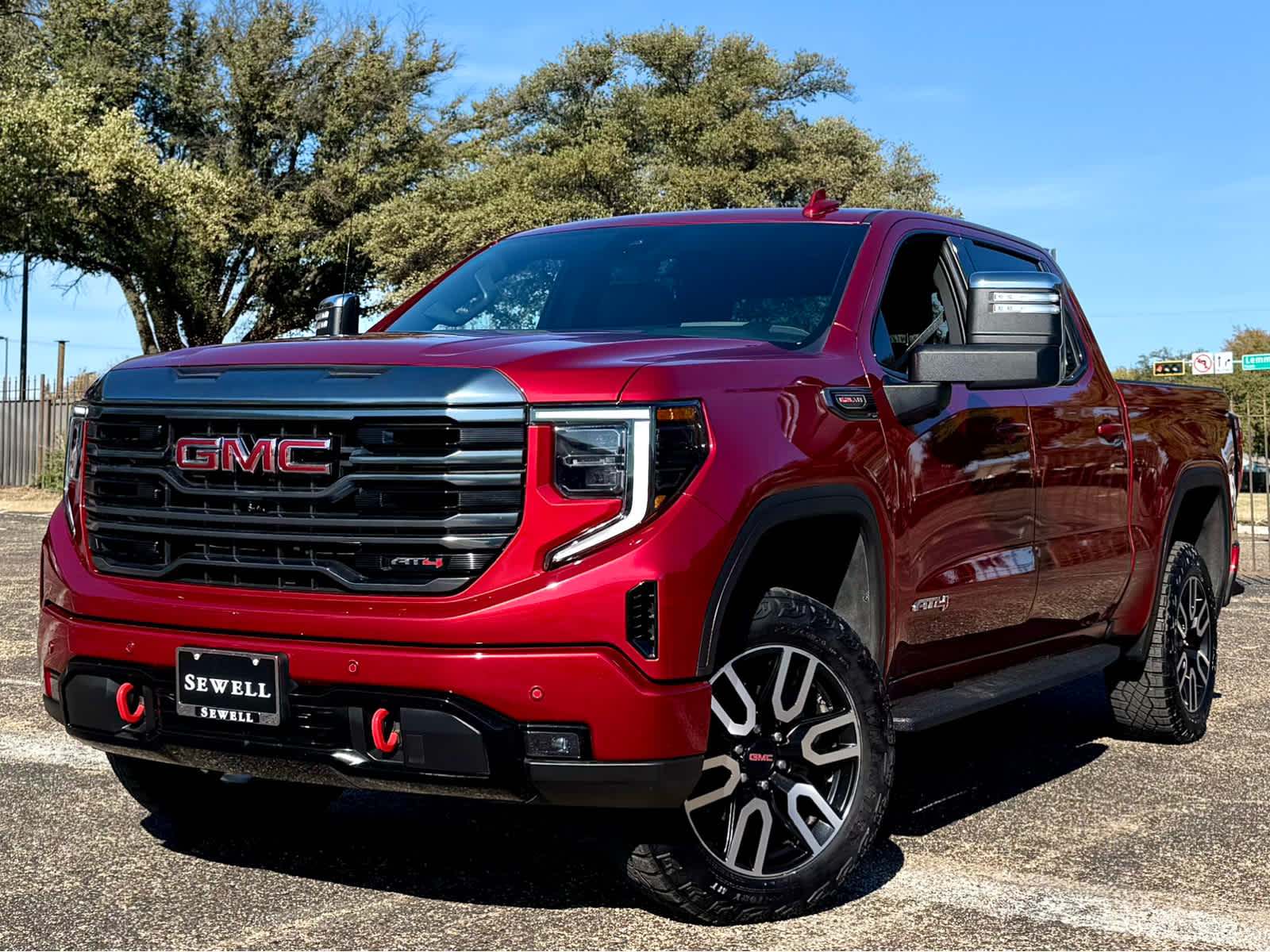 2024 GMC Sierra 1500 AT4's photo