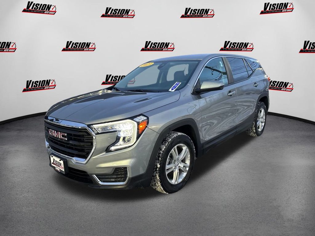 2023 GMC Terrain SLE's photo