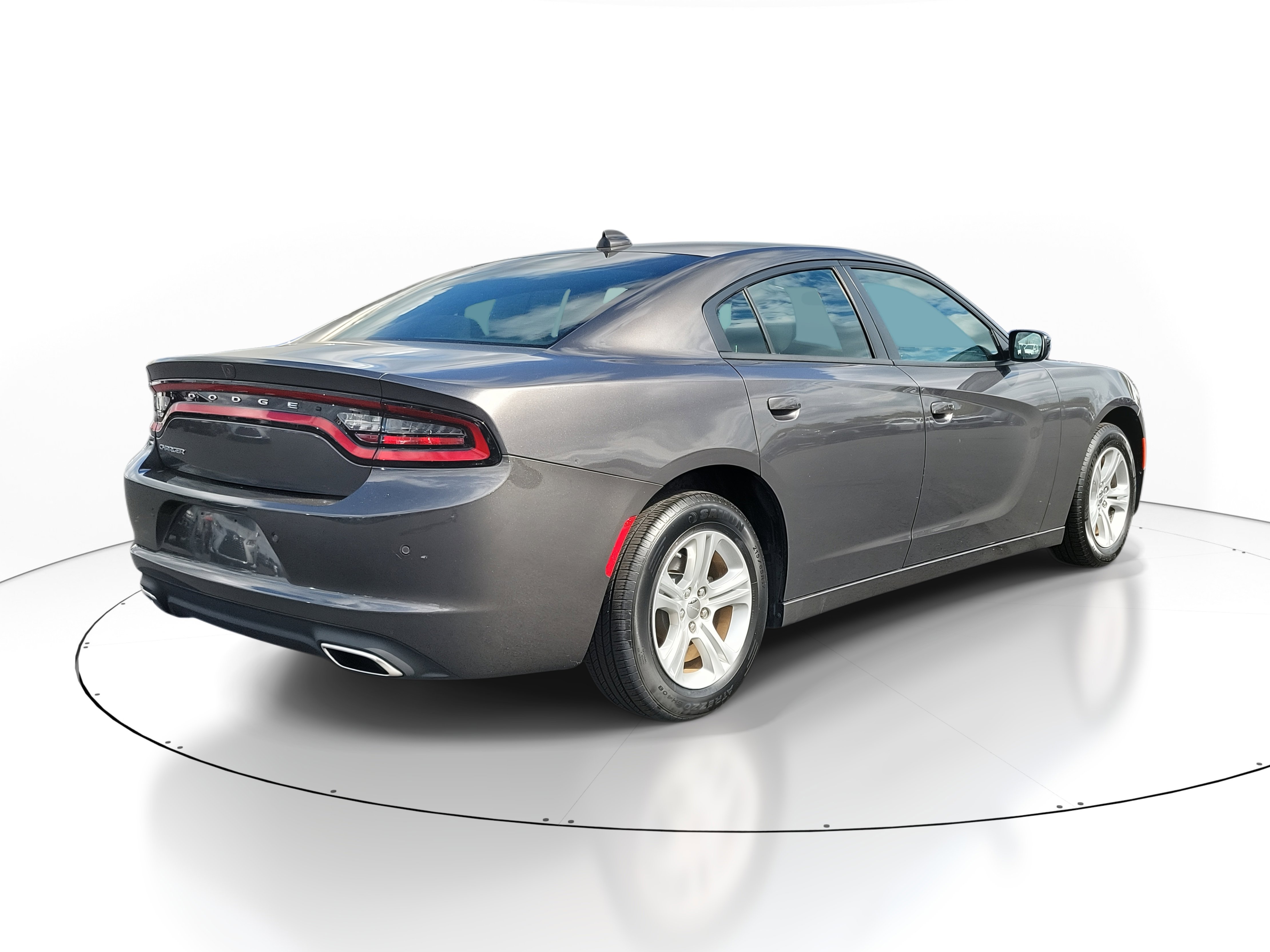 2023 Dodge Charger SXT photo 4