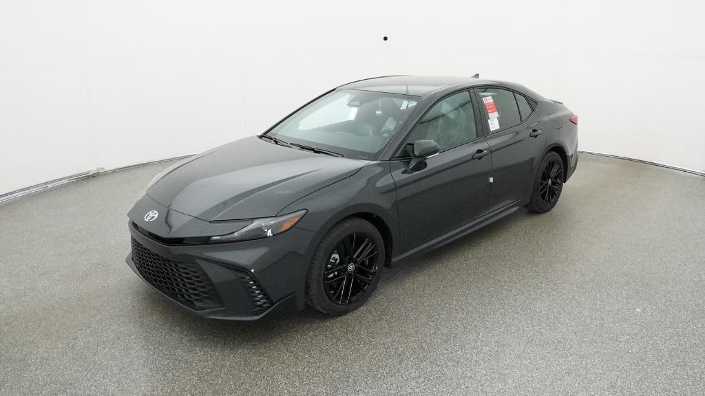 2026 Toyota Camry SE's photo