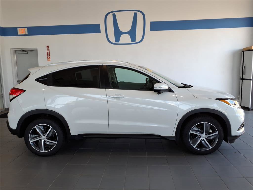 2021 Honda HR-V EX-L photo 3