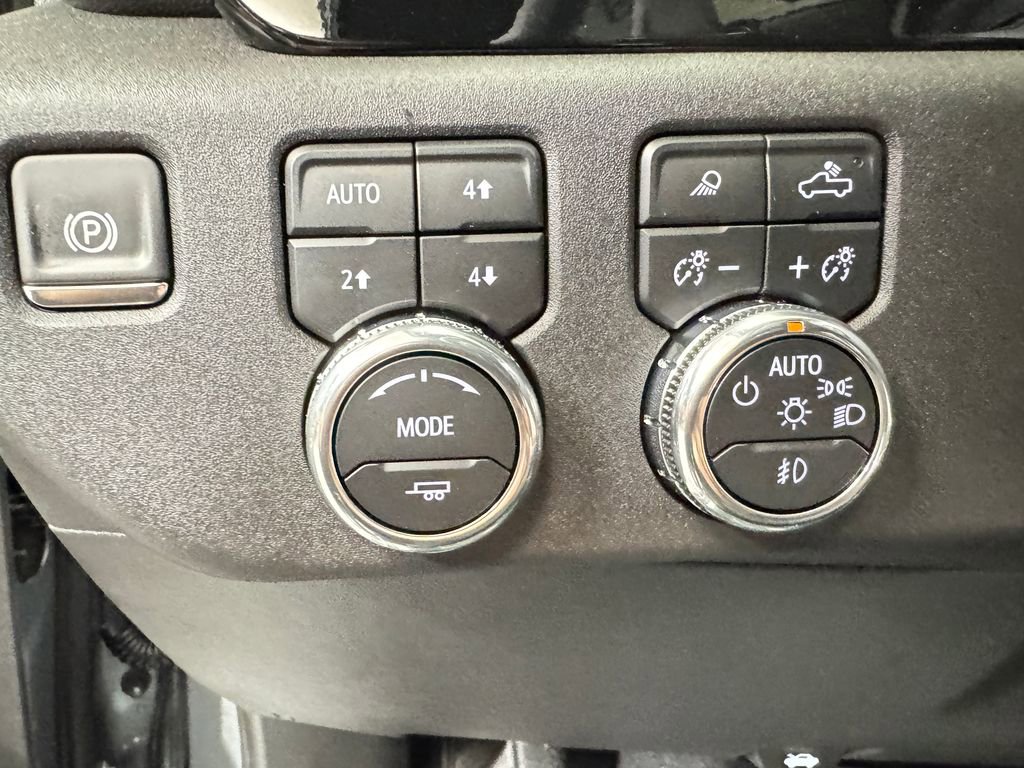 2026 Gmc Sierra 1500 SLT photo 16