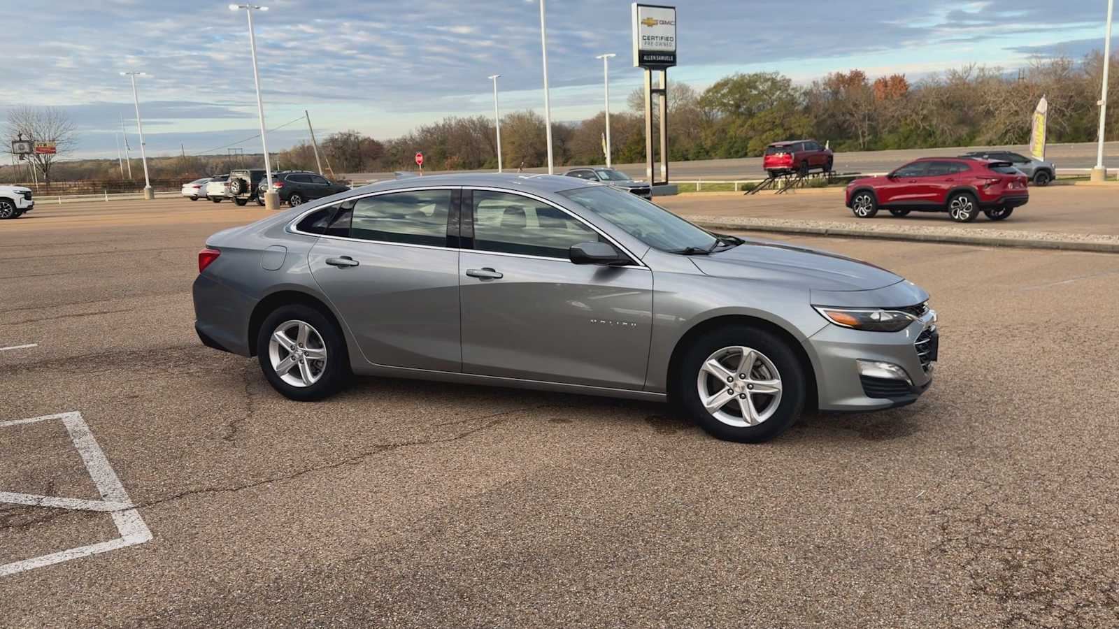 Used 2024 Chevrolet Malibu 1LT with VIN 1G1ZD5STXRF113246 for sale in Hearne, TX