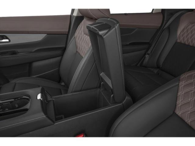 2025 Nissan Murano SL photo 13