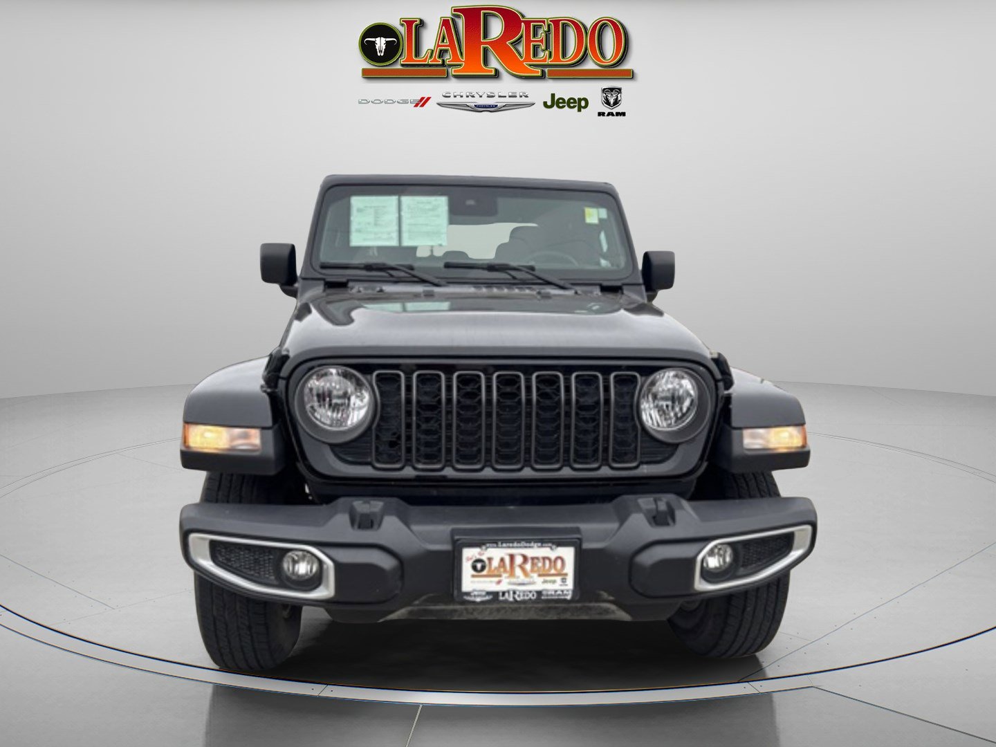 2024 Jeep Gladiator Sport S photo 2