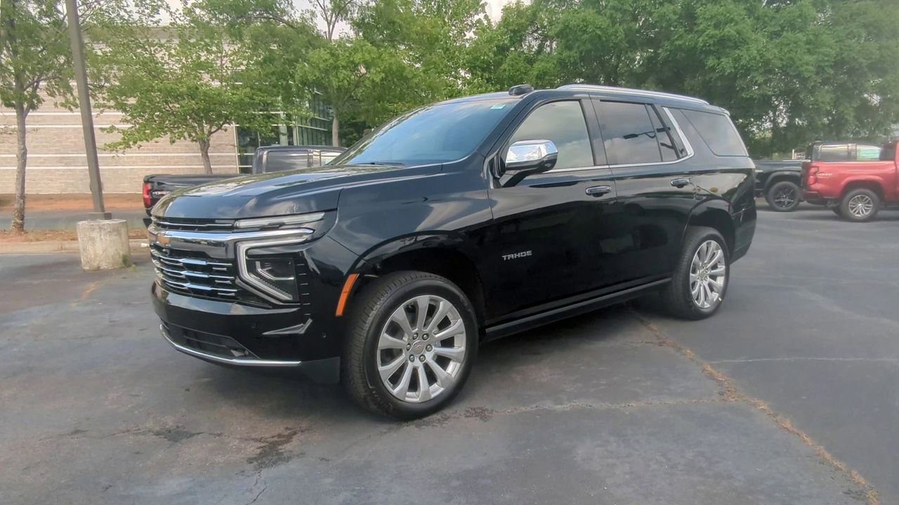 2025 Chevrolet Tahoe Premier photo 4