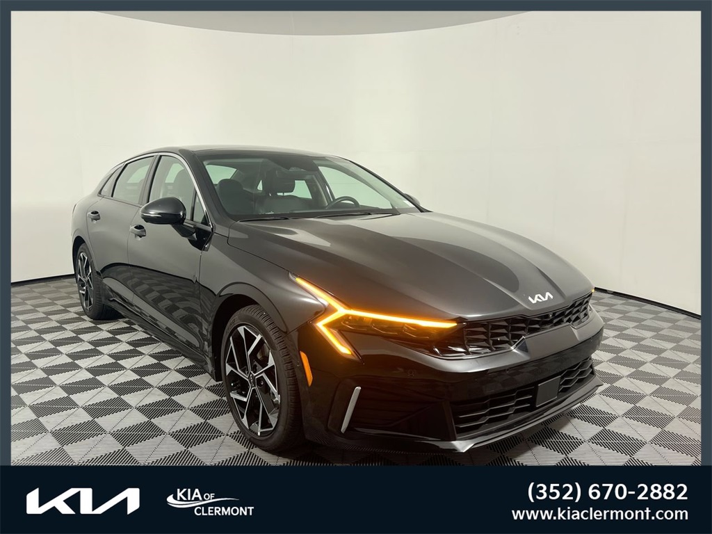 2026 Kia K5 EX's photo