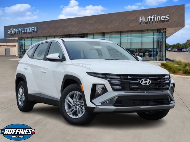 2026 Hyundai Tucson SE's photo