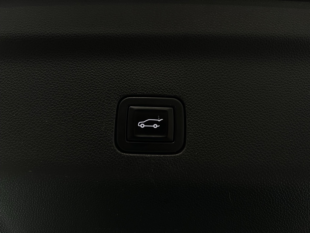 2021 Gmc Yukon SLT photo 25