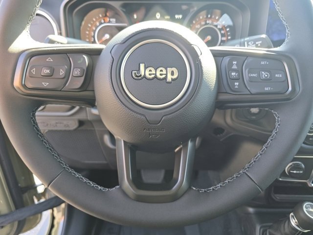 2025 Jeep Gladiator Sport photo 31