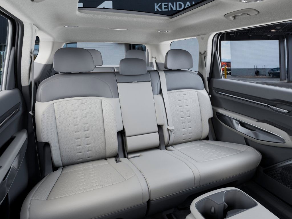 2026 Kia EV9 Wind photo 14