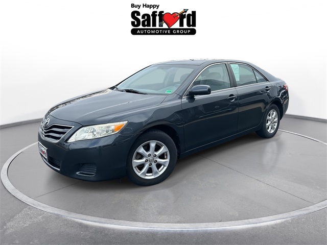 2011 Toyota Camry LE's photo