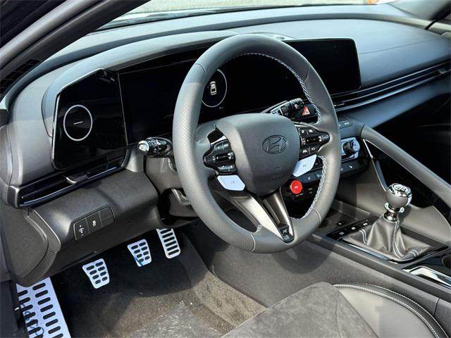 2025 Hyundai Elantra N Base photo 2