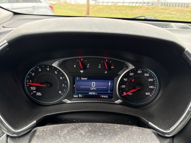 2019 Chevrolet Equinox LT photo 2