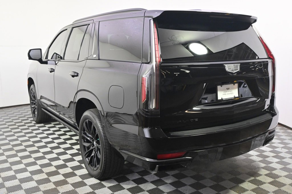 2024 Cadillac Escalade Sport photo 3