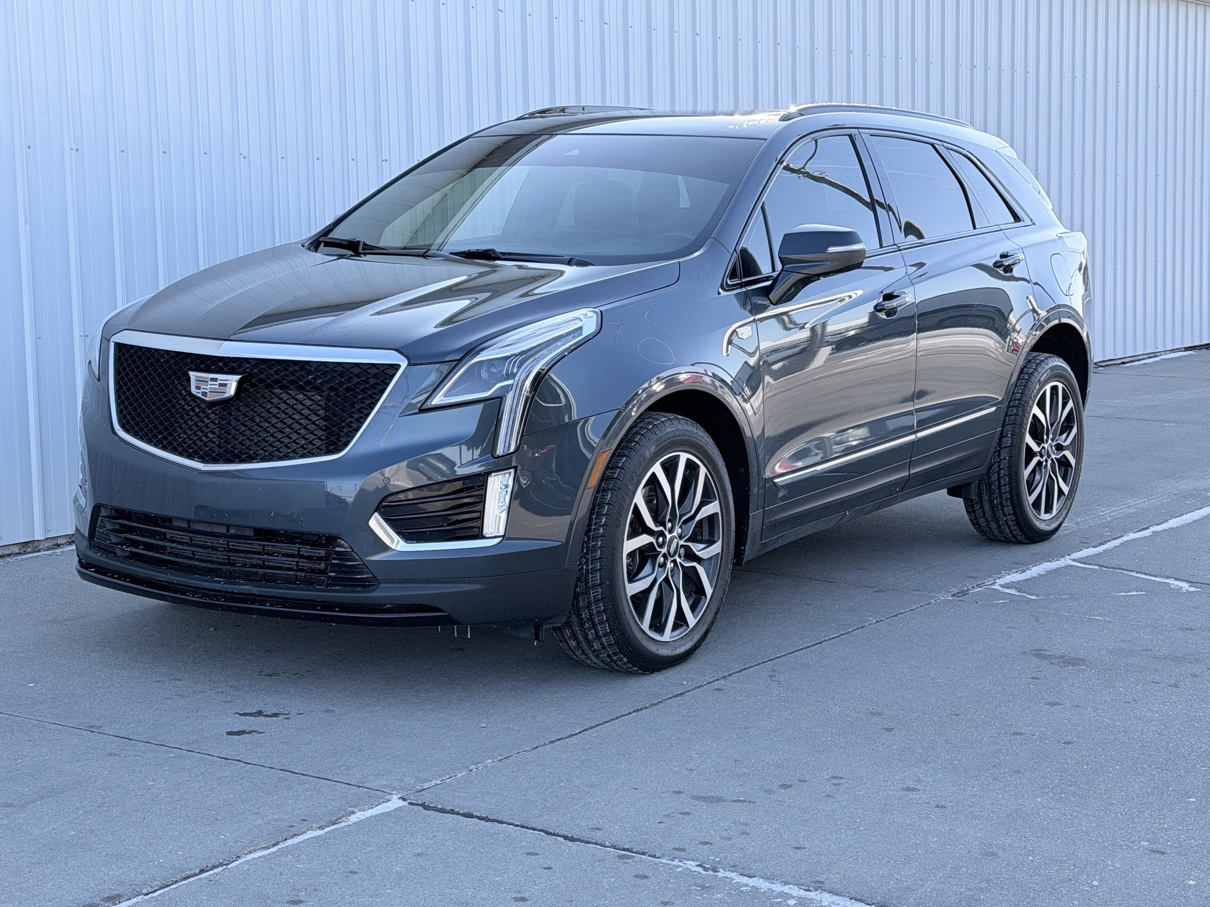 2021 Cadillac XT5 Sport's photo