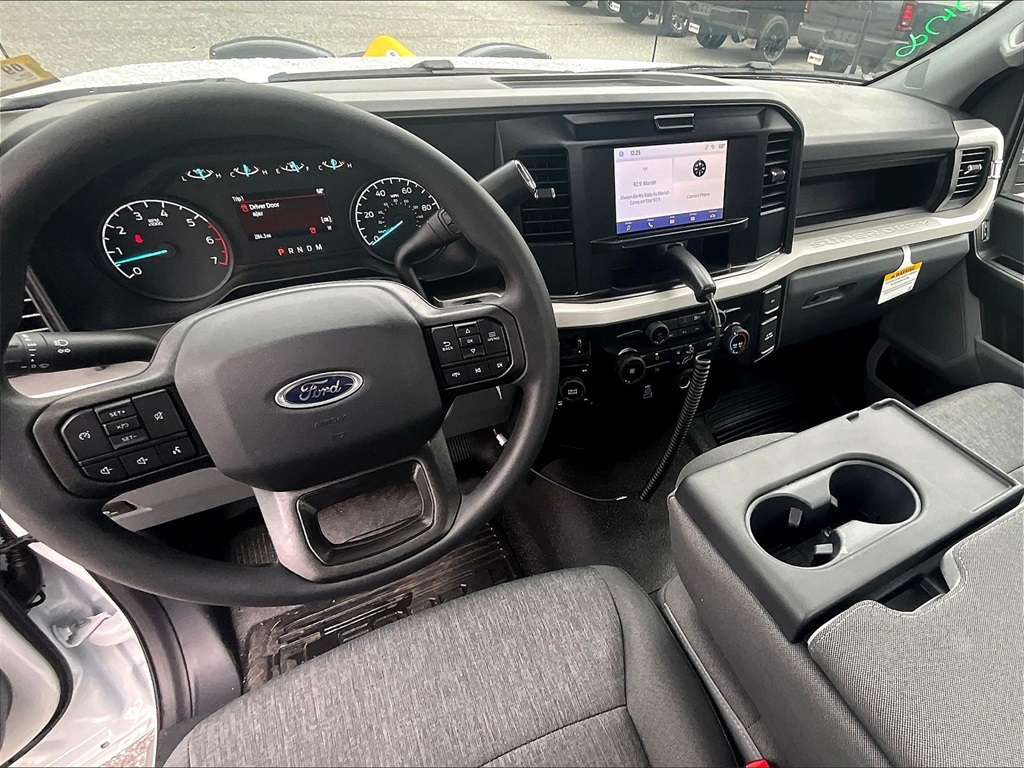2026 Ford F-350 XL photo 8