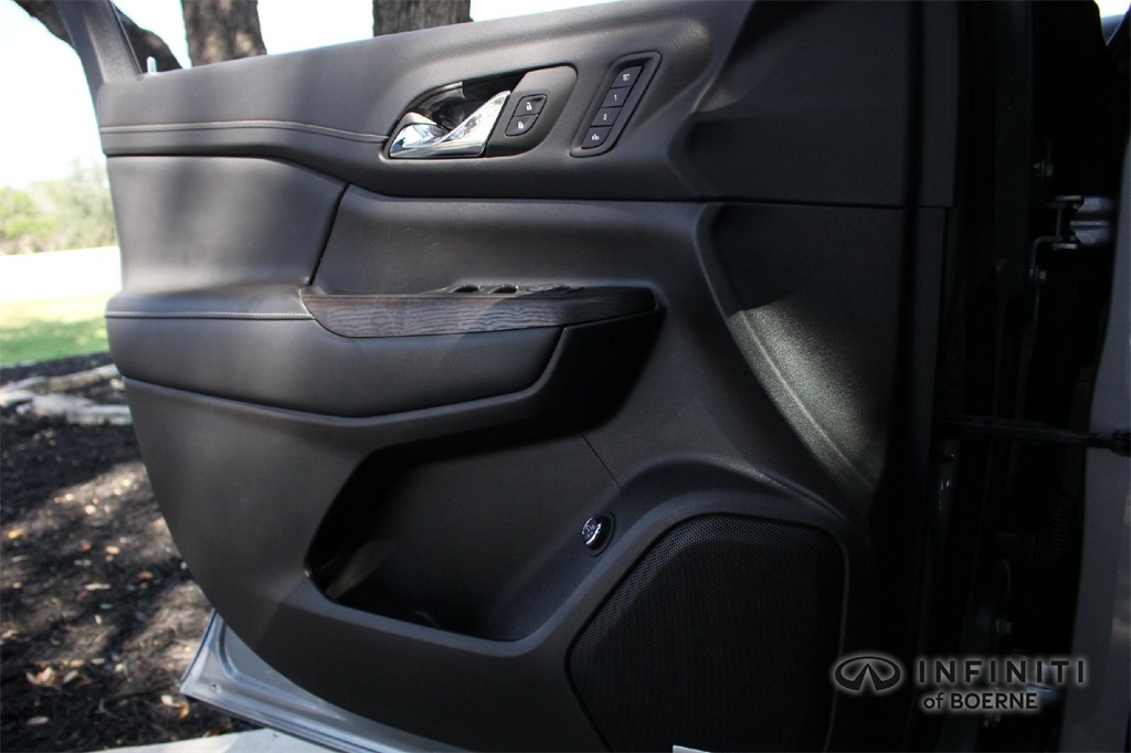 2023 Gmc Acadia Denali photo 16