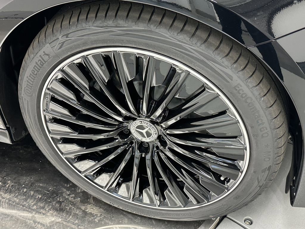 2026 Mercedes Benz E 450 4MATIC photo 14