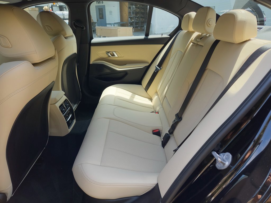 2025 Bmw 330i photo 19