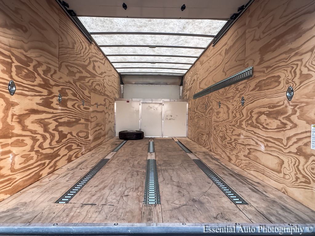2025 FORD E-350 - Image 18