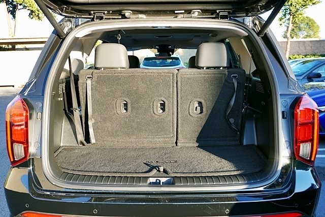 Used 2024 Black Hyundai XRT image 13