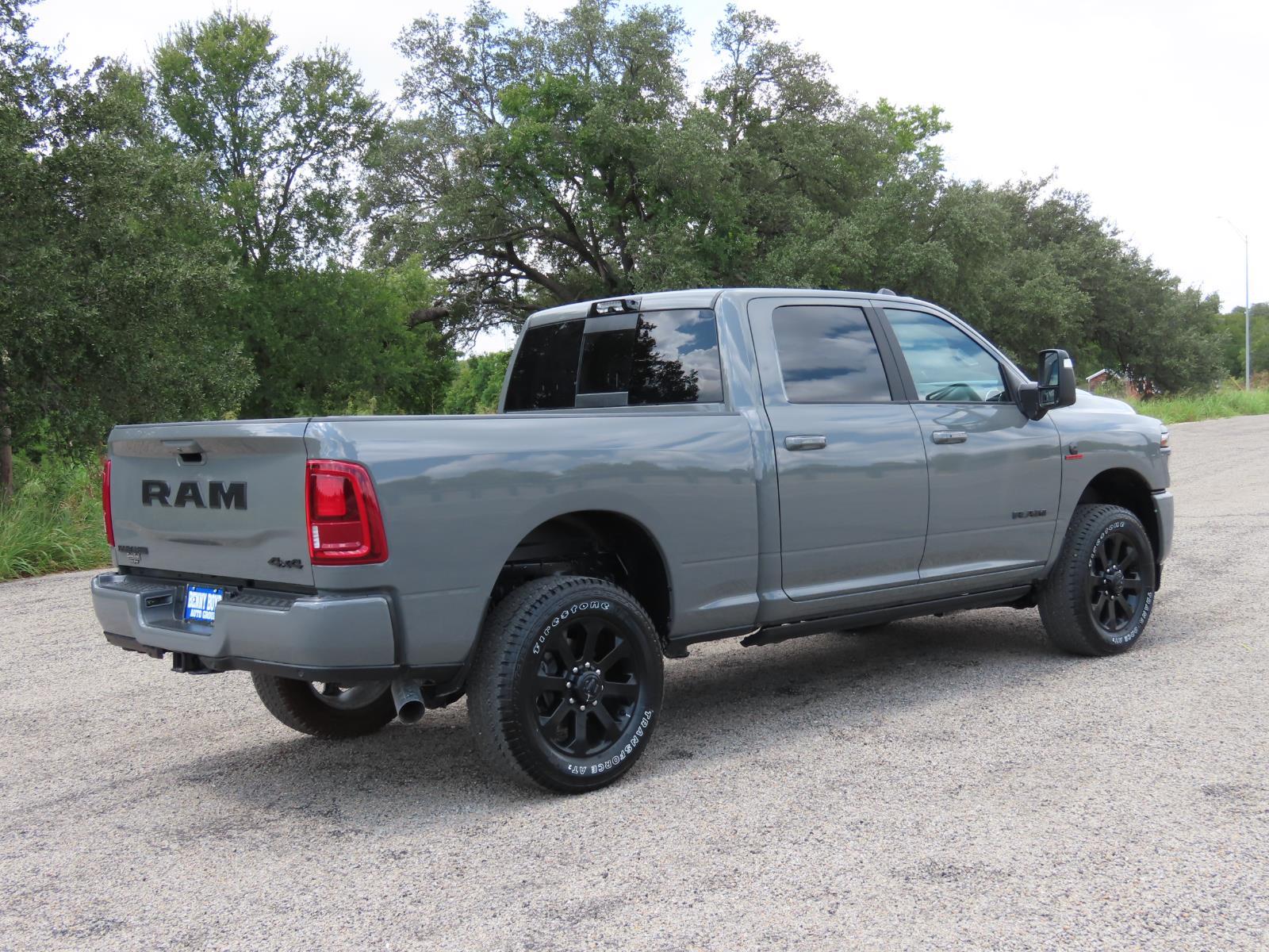 2026 Ram 2500 Laramie photo 8